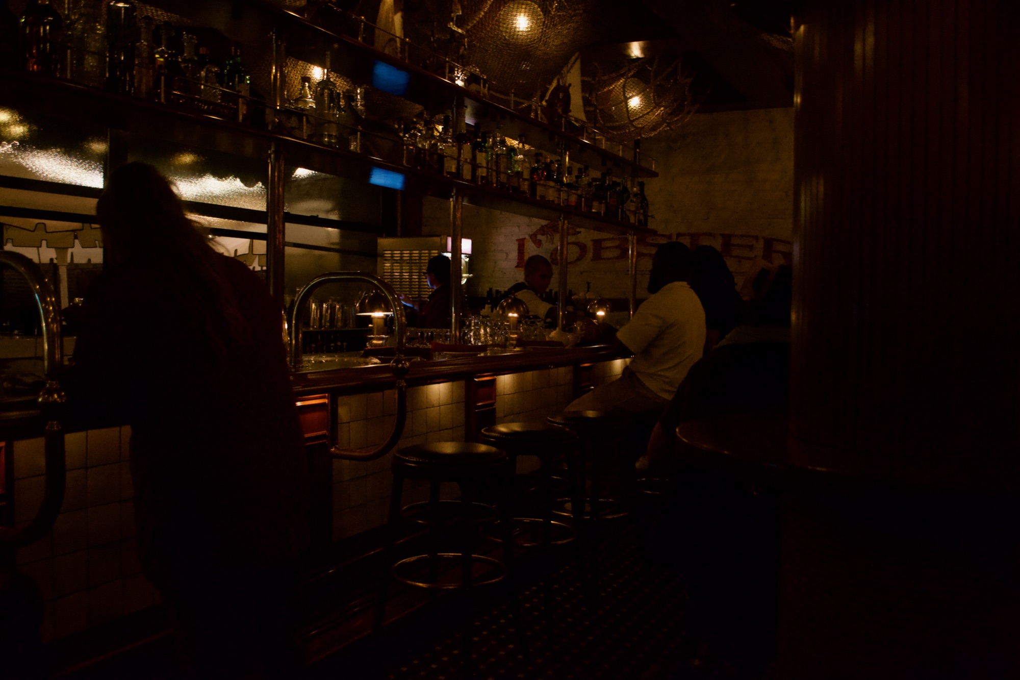Oyster bar, low light