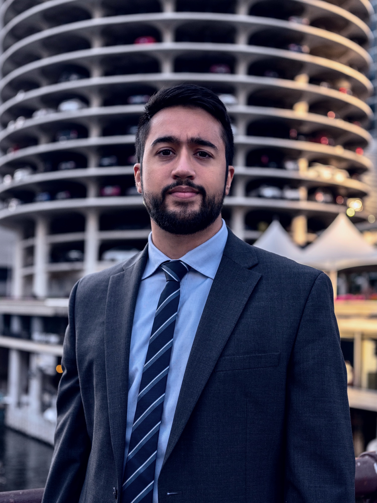 Chailuv Gidwani in front of Marina City, Chicago